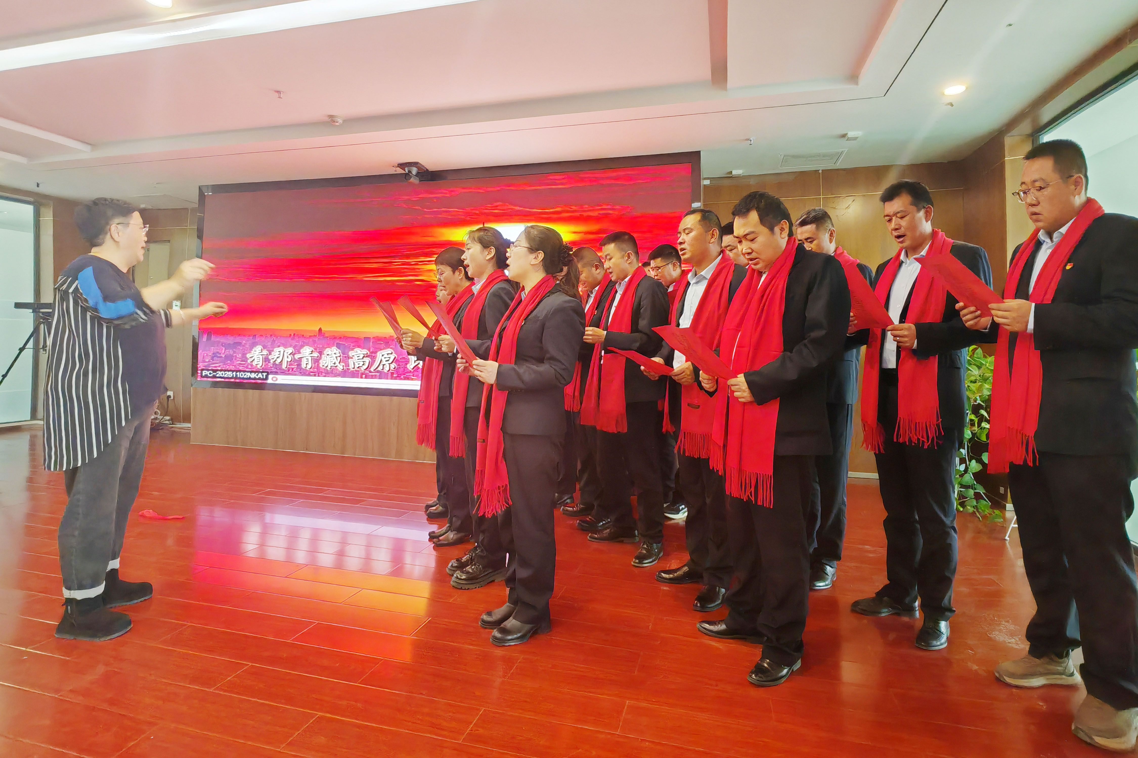 建設合唱.jpg
